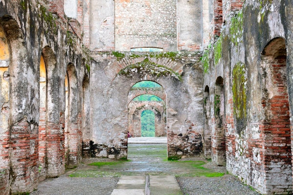 Vestige de la citadelle la Ferrière en Haïti