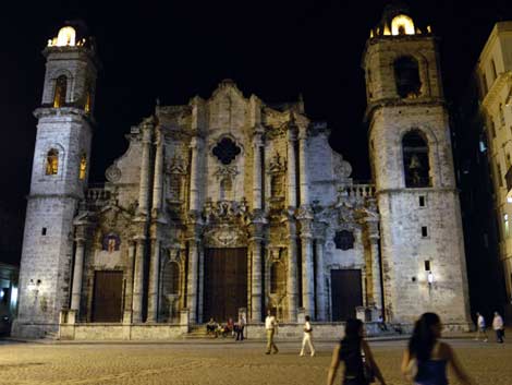 Vue d'une église cubaine
