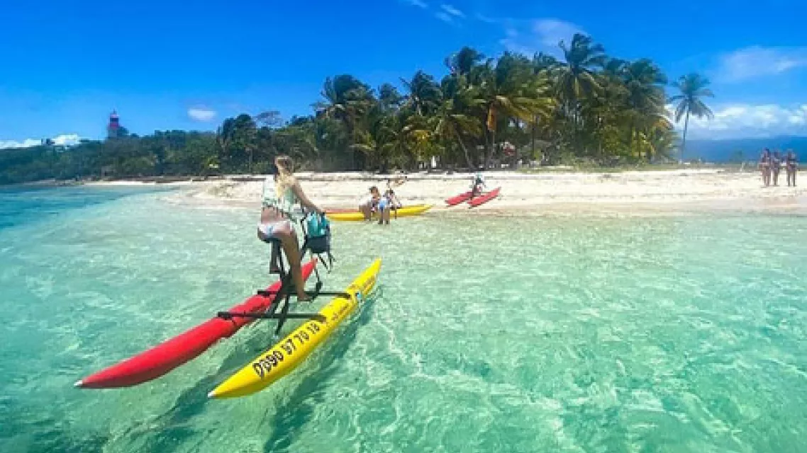caribbean_gliss_0.jpg