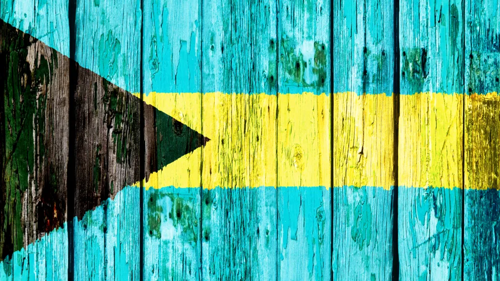 Drapeau des Bahamas : signification, couleurs et histoire 