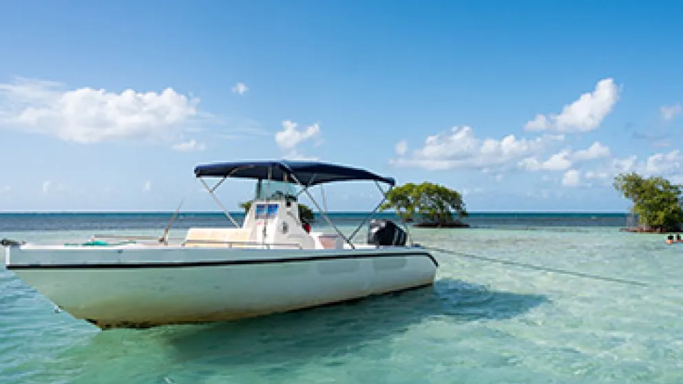 Où et comment louer un bateau en Guadeloupe ?