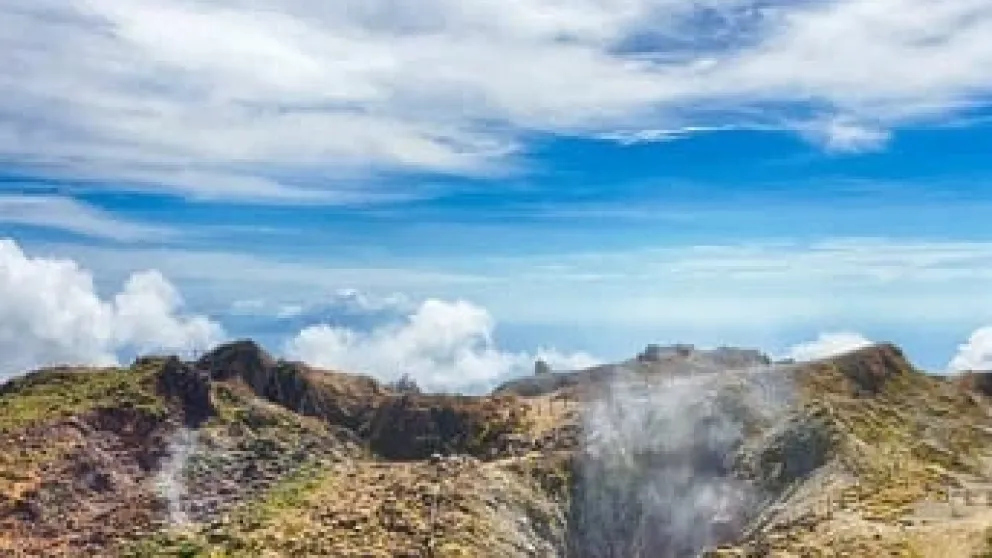 La Soufrière, reine des montagnes de Guadeloupe