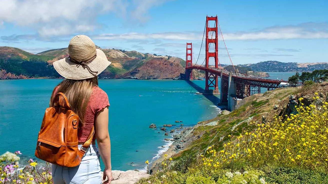 Golden Gate Bridge, au-dessus de l&#039;océan Pacifique de San Francisco