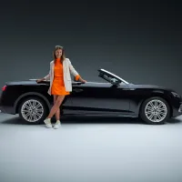 femme vehicule sixt