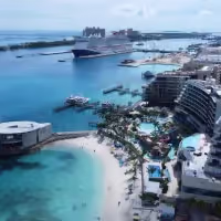 Vue sur Junkanoo Beach
