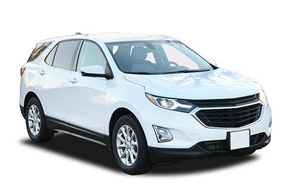 SUV blanc moderne disponible à la location en Martinique, idéal pour parcourir les routes sinueuses du Nord ou accéder à la M