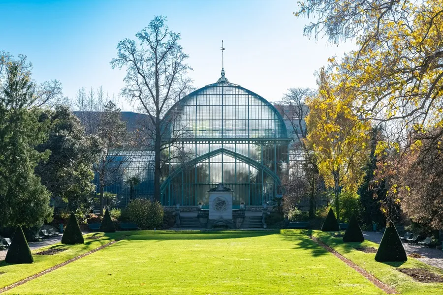 beau jardin public en automne