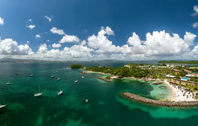 plage des trois-îlets