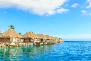 Flight departing from Huahine (HUH)