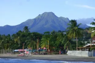 24-Les-monuments-et-lieux-incontournables-en-Martinique-Montagne-Pelee--59dffa1.jpg